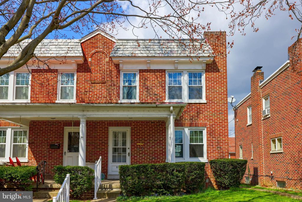 Photo of 853 E MADISON ST, LANCASTER, PA 17602 (MLS # PALA2032372)