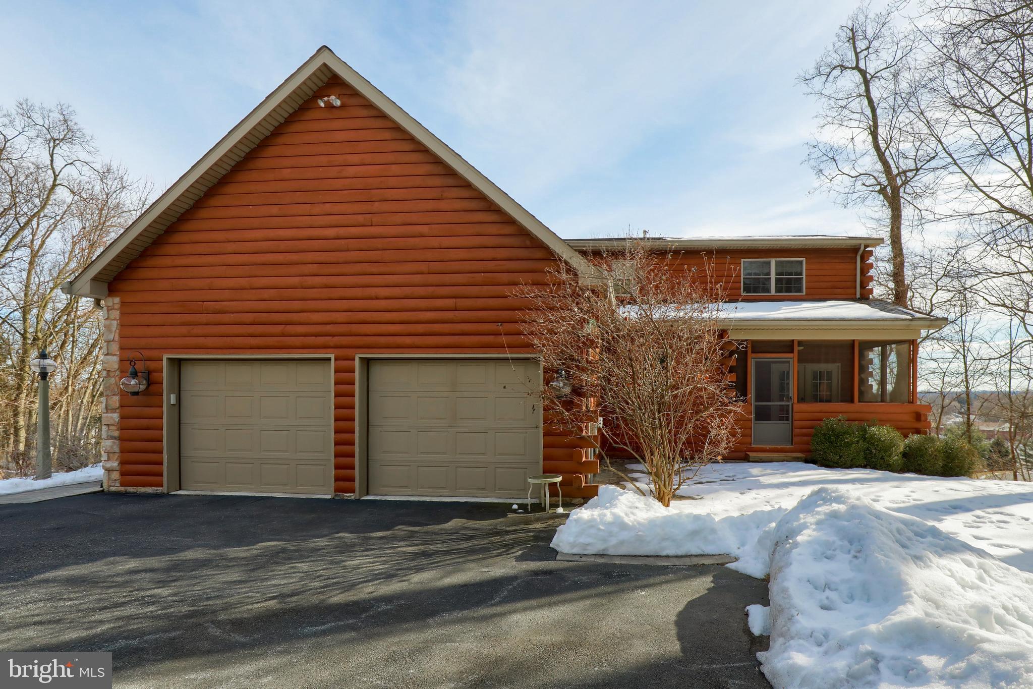 WOODS OF ROUNDTOP - Residential