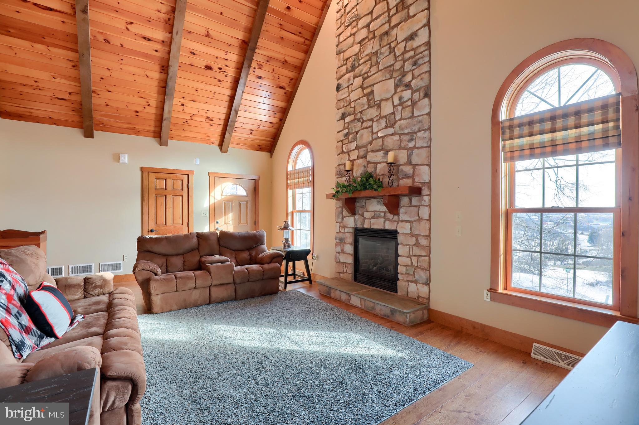 WOODS OF ROUNDTOP - Residential