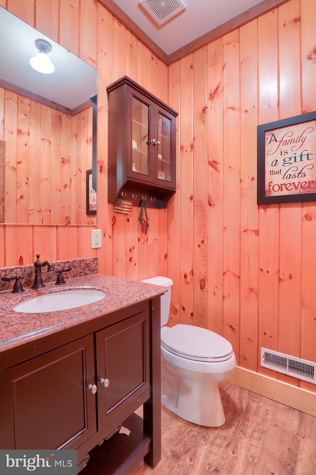 WOODS OF ROUNDTOP - Residential
