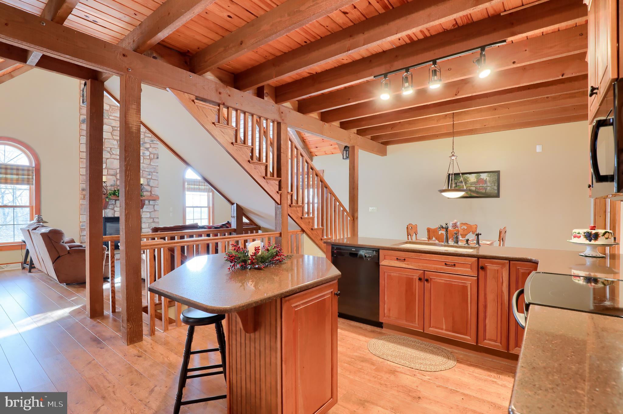 WOODS OF ROUNDTOP - Residential