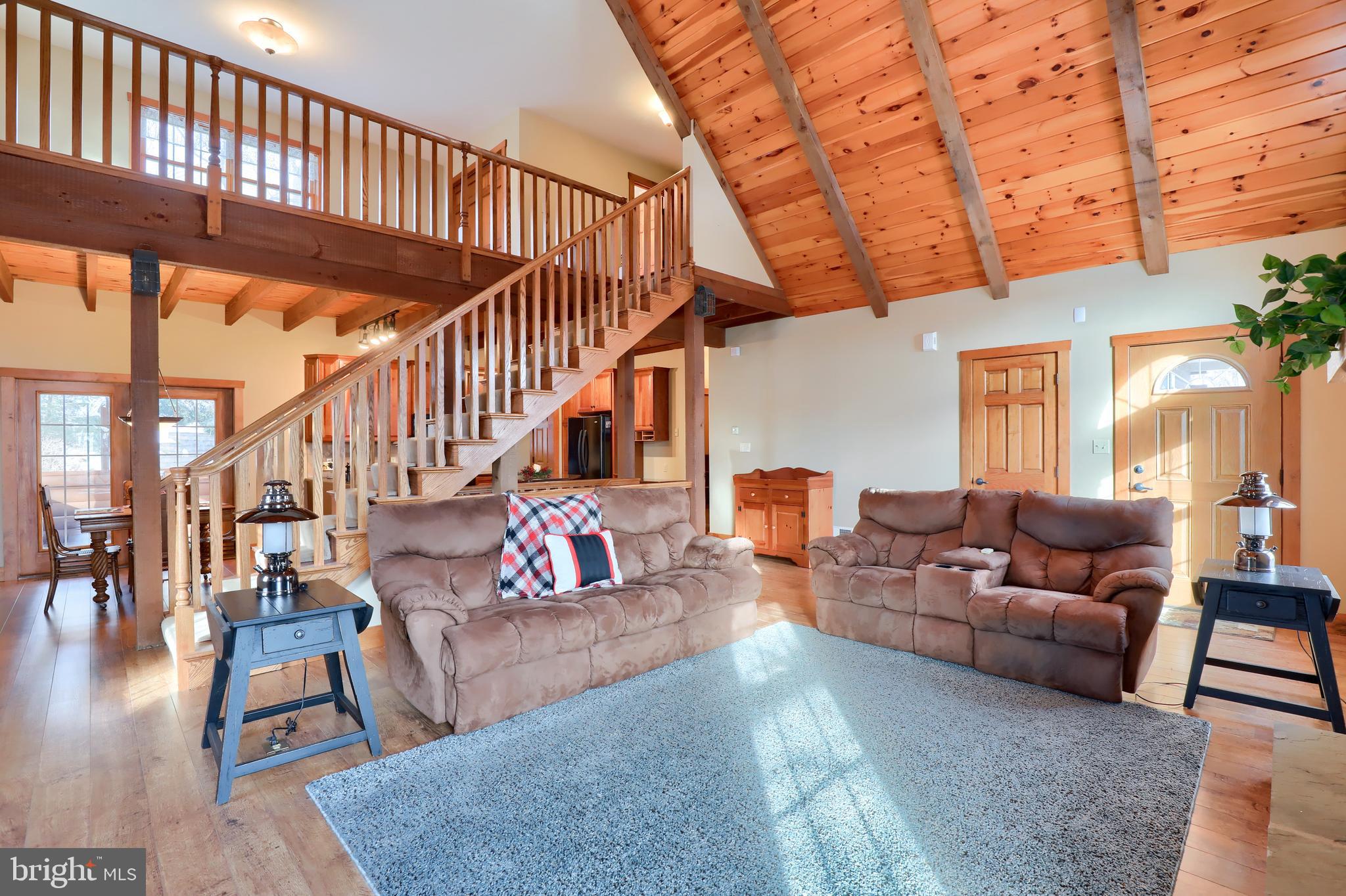 WOODS OF ROUNDTOP - Residential
