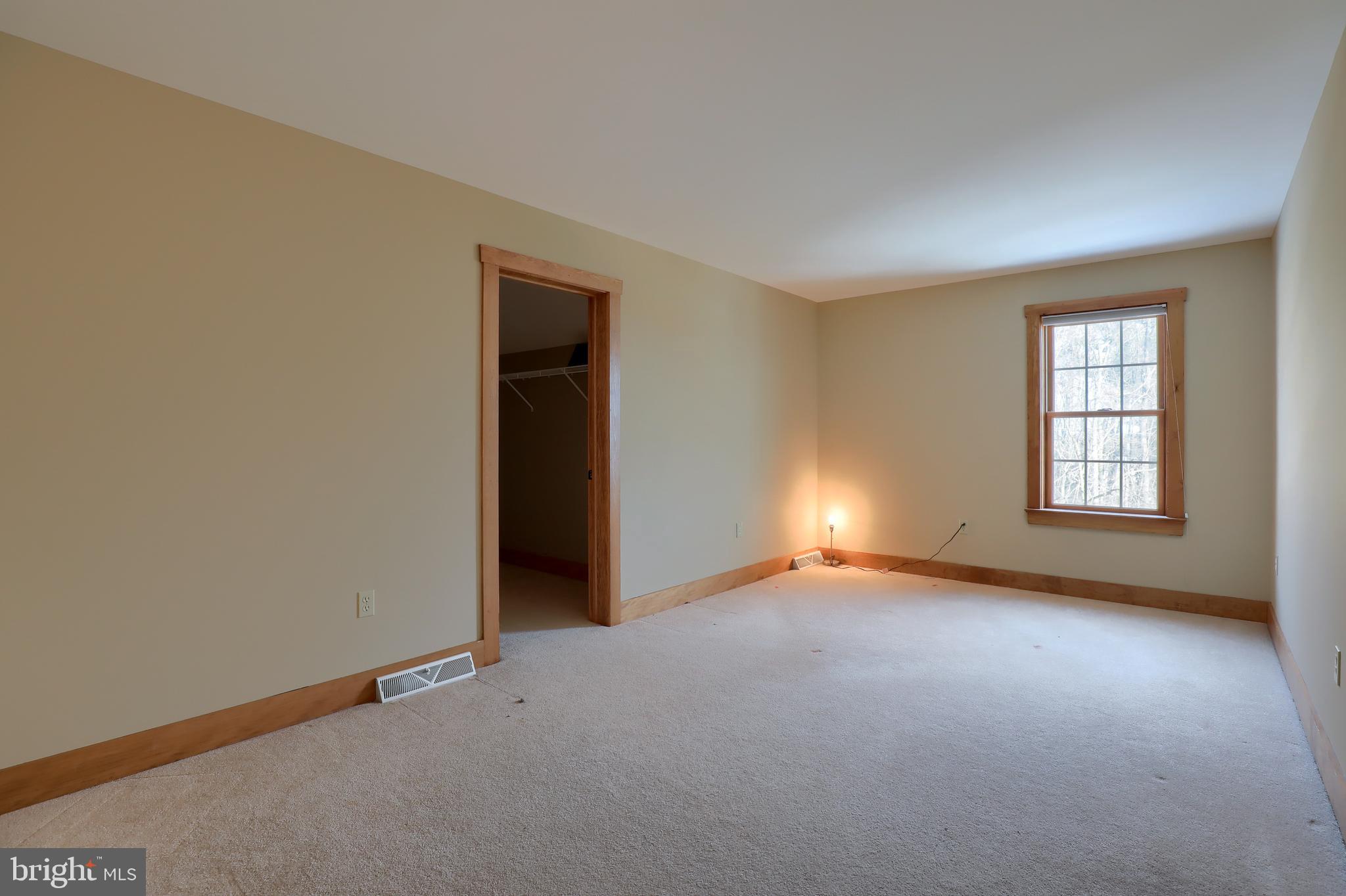 WOODS OF ROUNDTOP - Residential