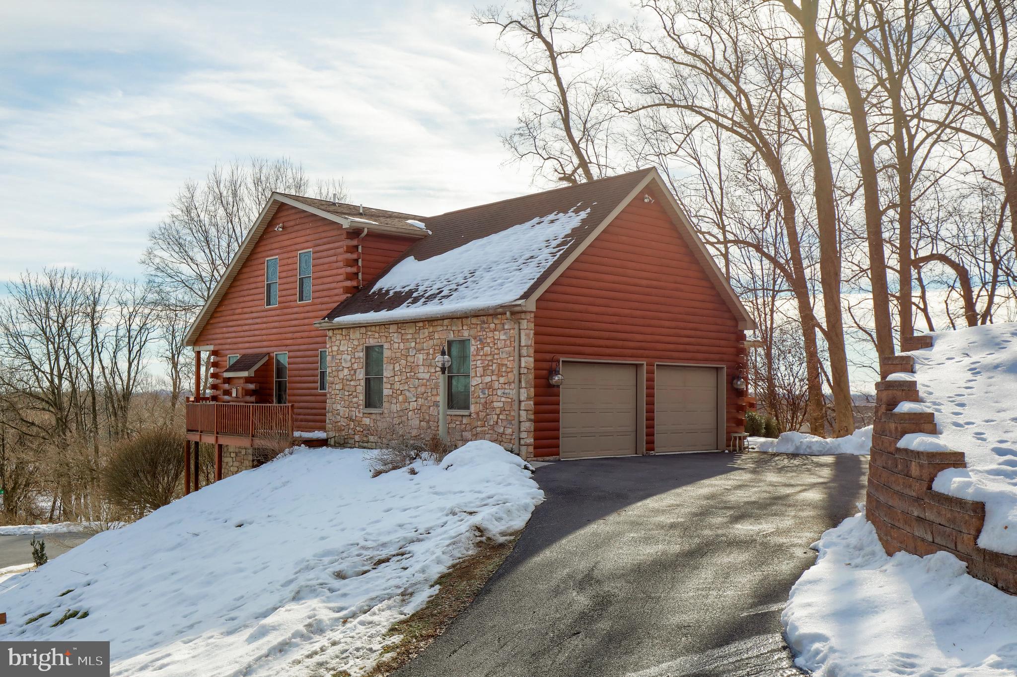 WOODS OF ROUNDTOP - Residential