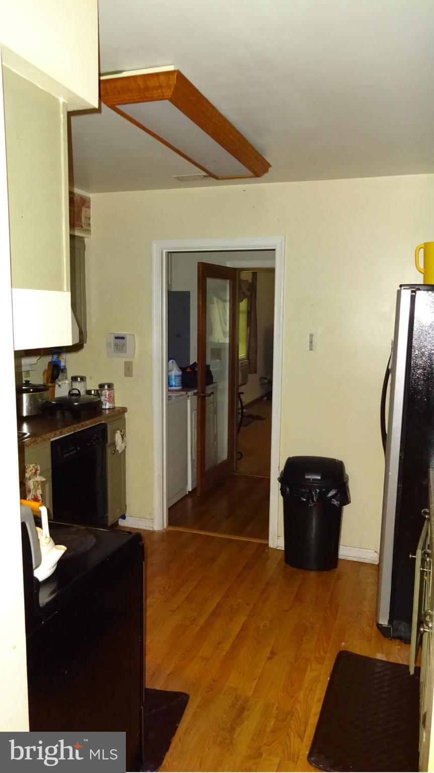 ROBBINS ESTATES - Residential