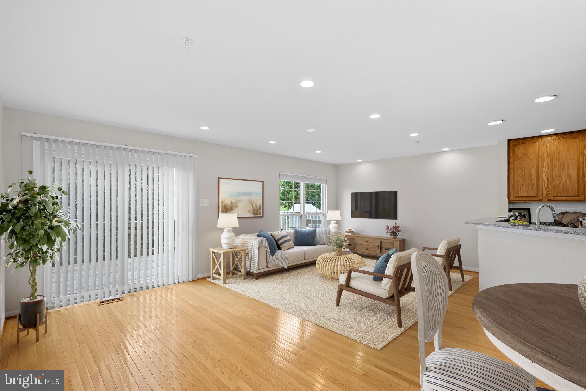 2431 EPSTEIN COURT