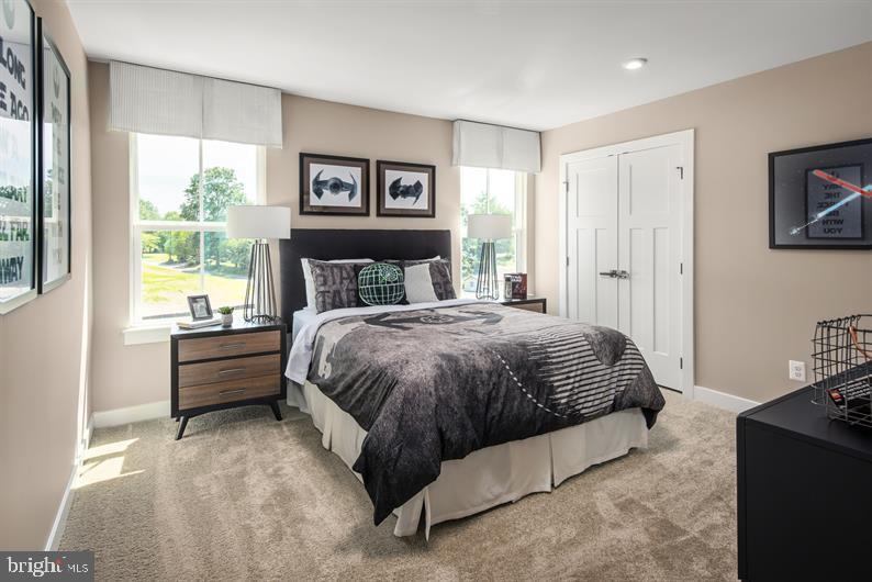 TWO RIVERS - Residential