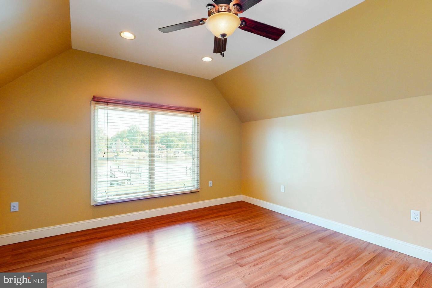 VENTNOR - Residential