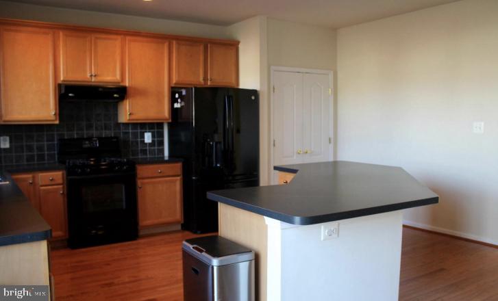 BUCKLEYS RESERVE - Residential Lease