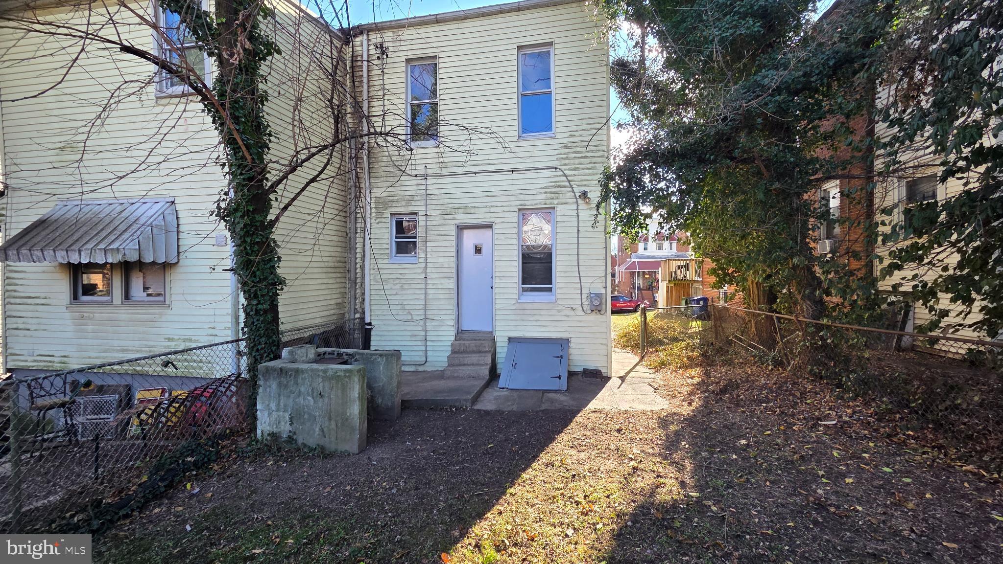 GOVANS - Residential