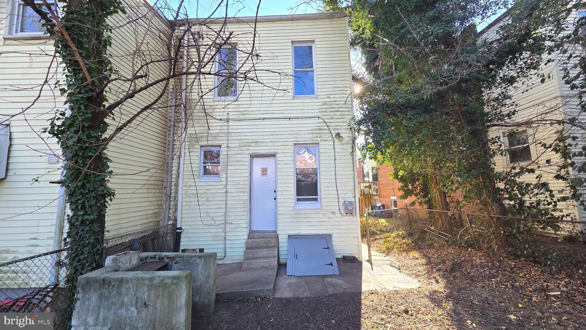 GOVANS - Residential