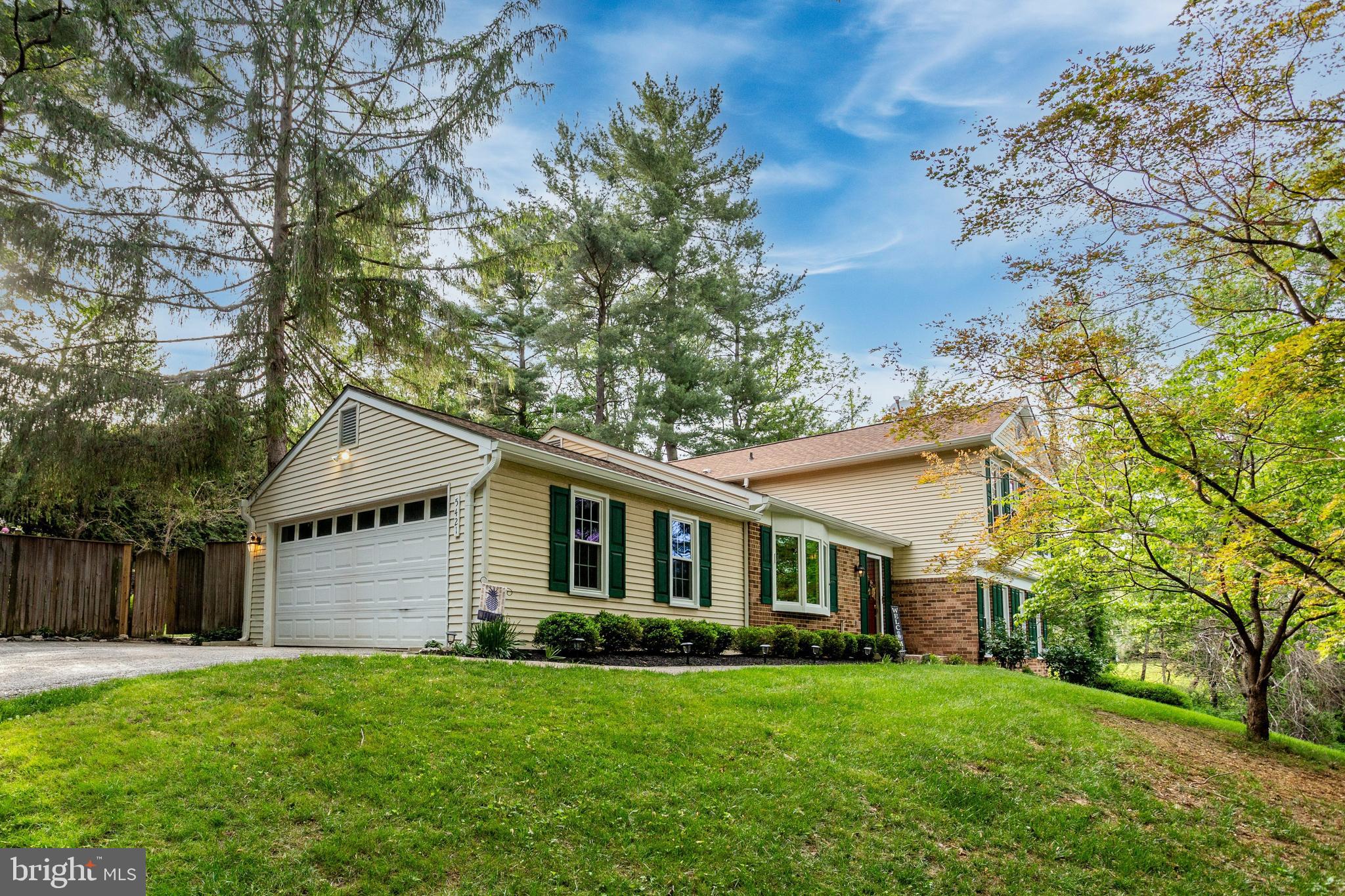5421 HUCKLEBERRY LANE