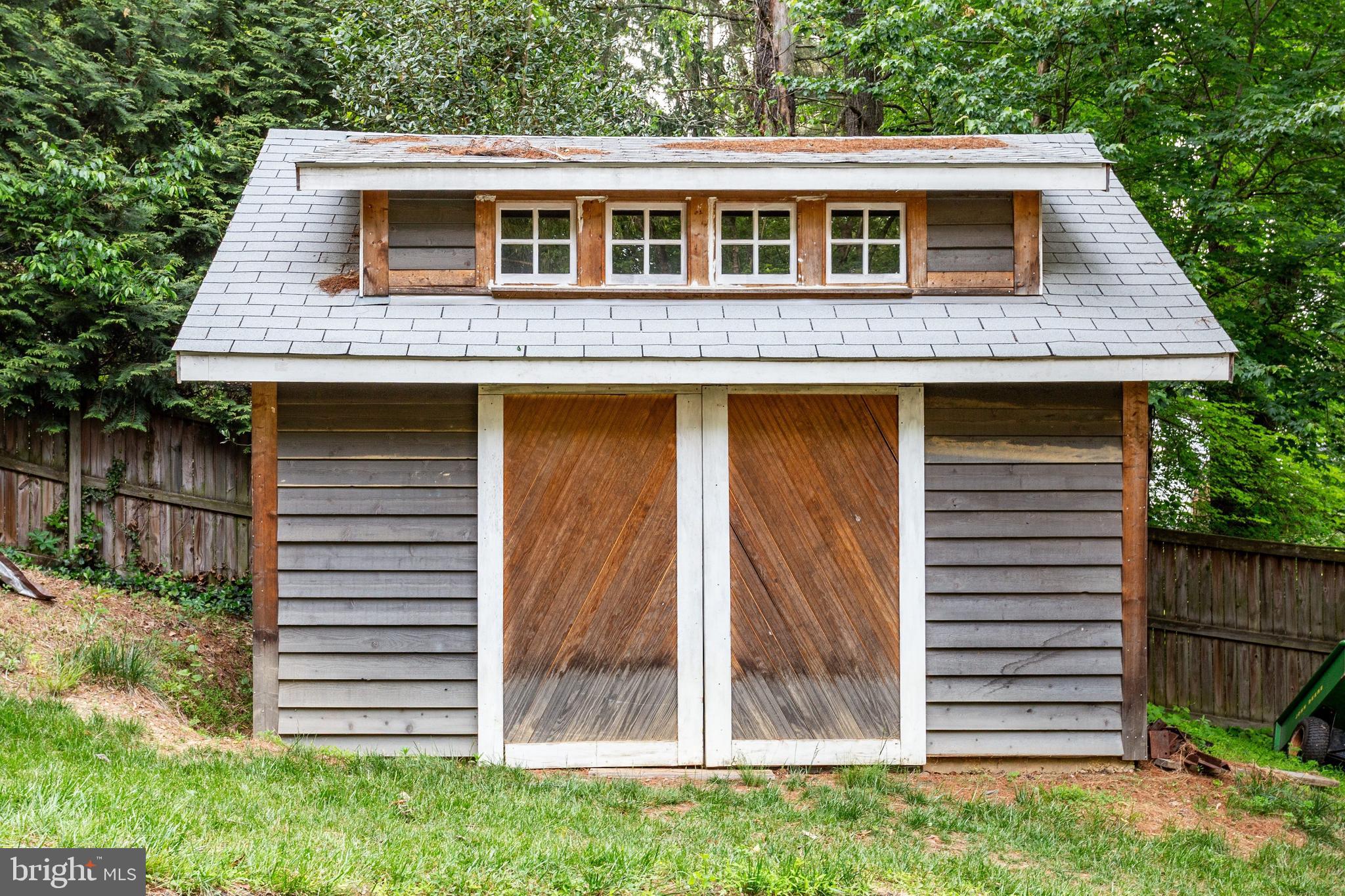 PARKSIDE - Residential