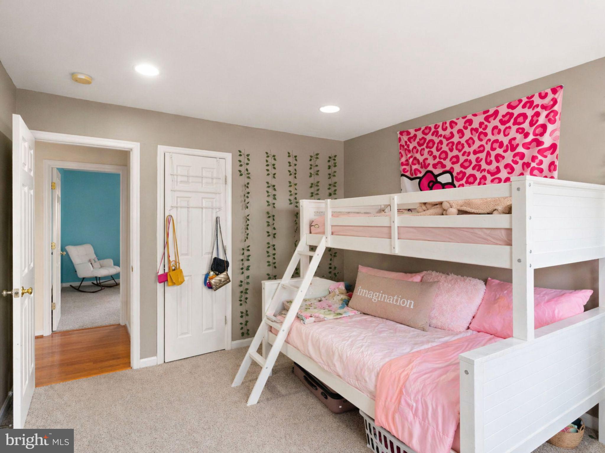 CEDAR BROOKE - Residential