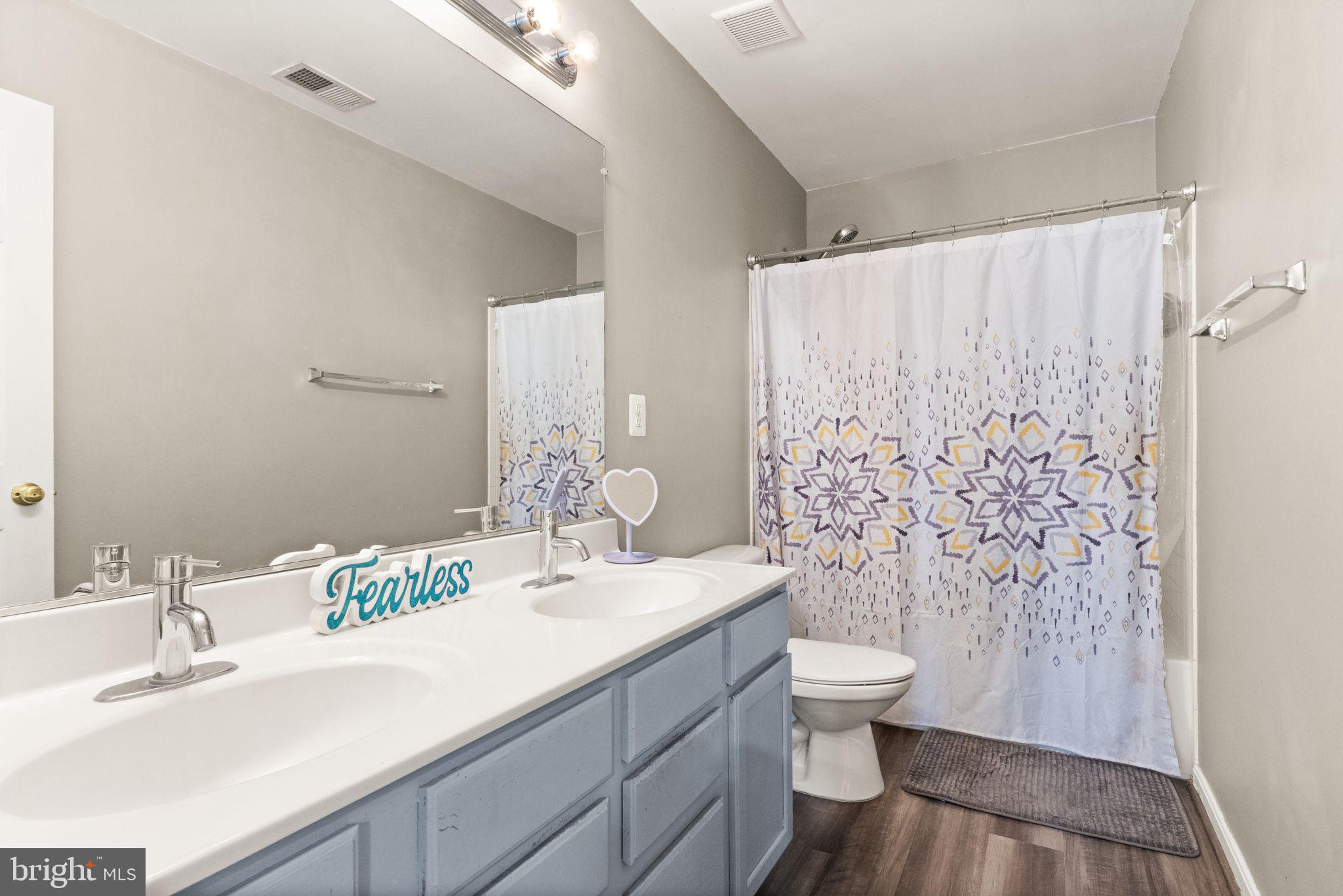 CEDAR BROOKE - Residential