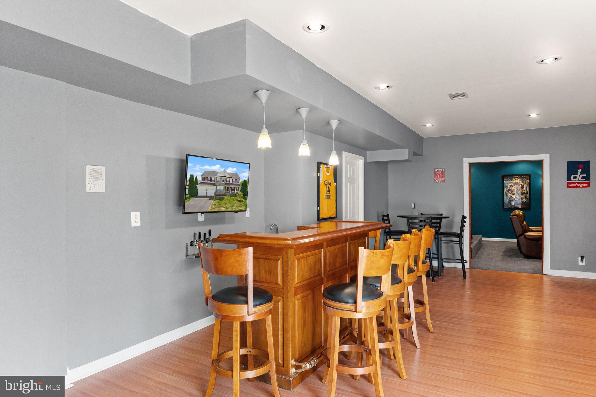 CEDAR BROOKE - Residential