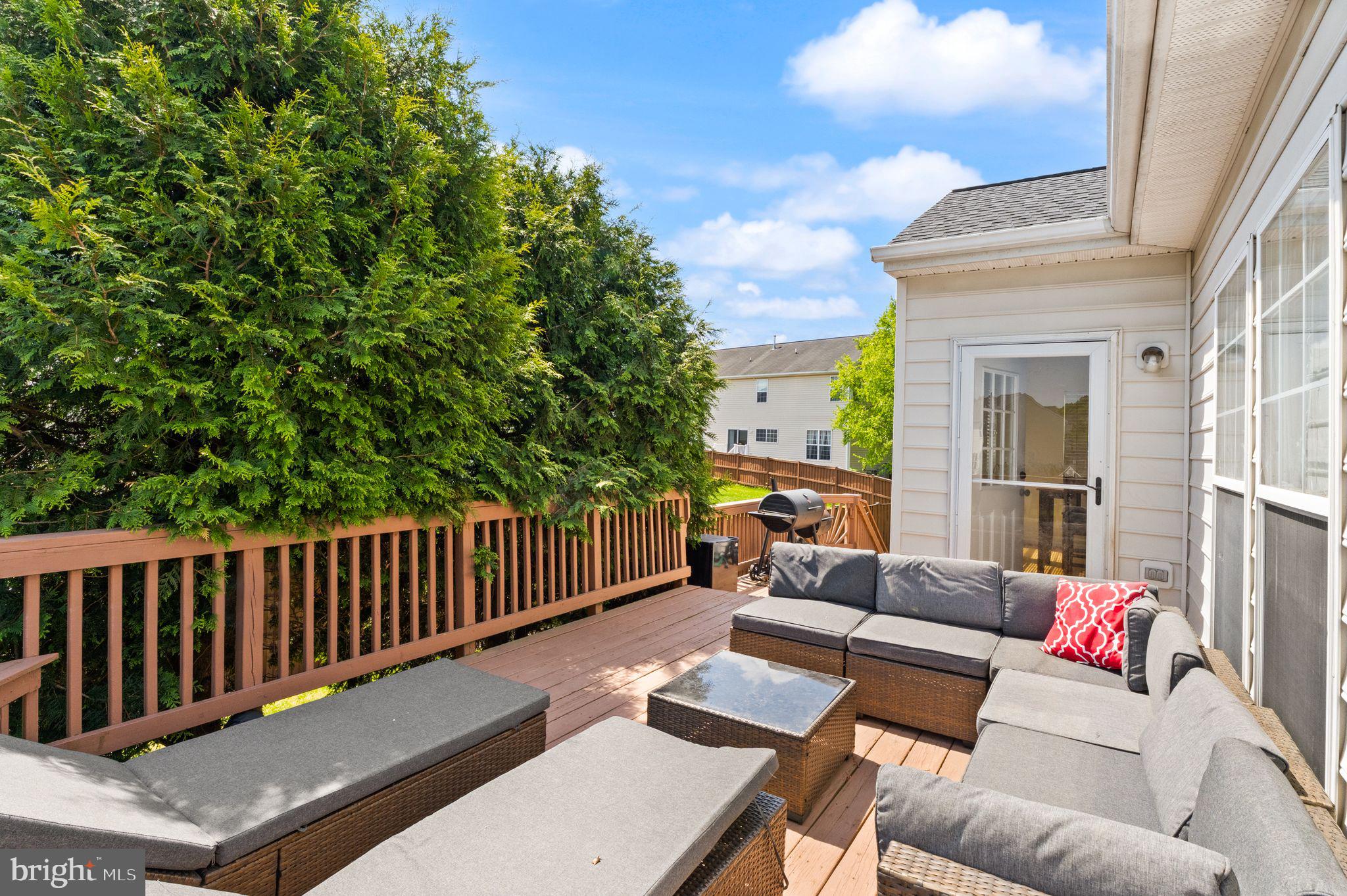 CEDAR BROOKE - Residential