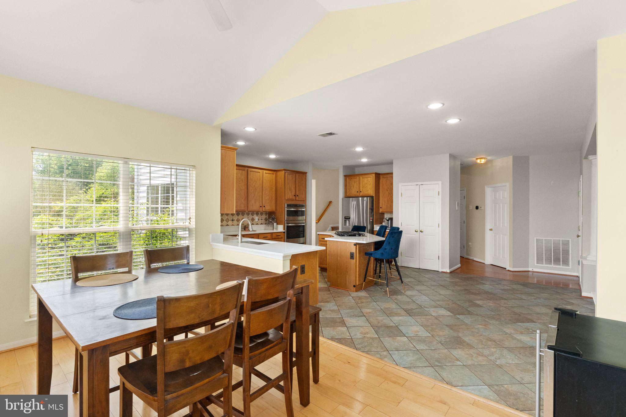 CEDAR BROOKE - Residential