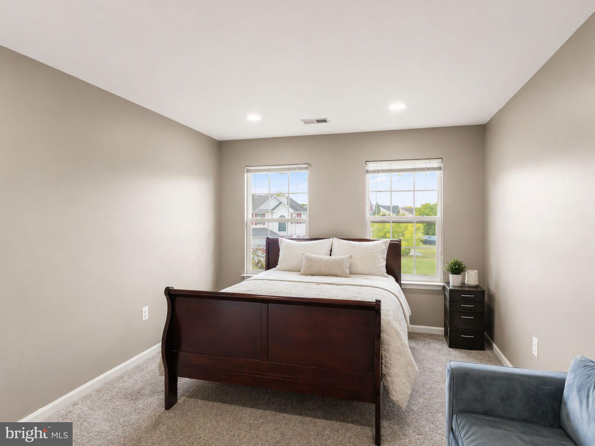 CEDAR BROOKE - Residential