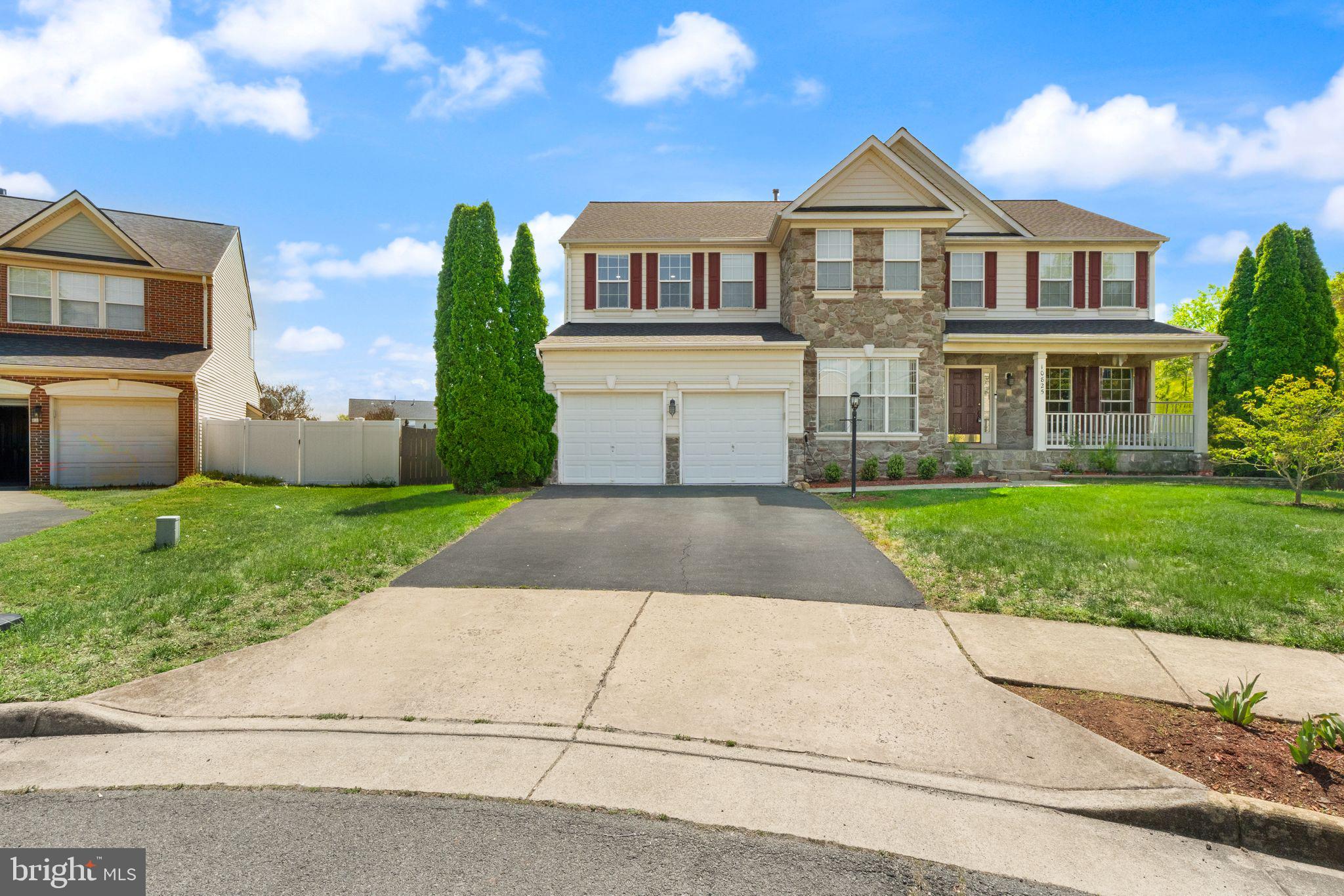 CEDAR BROOKE - Residential