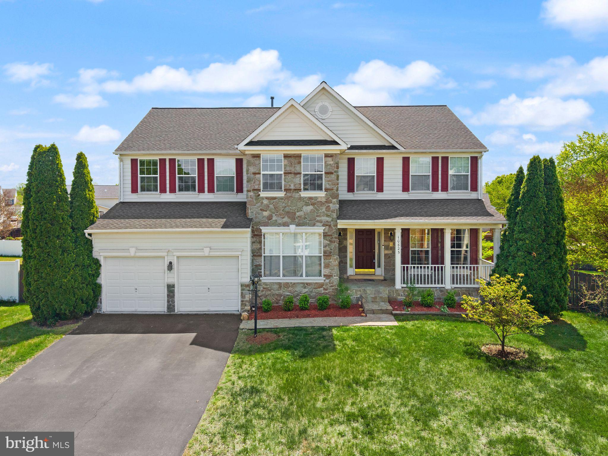 CEDAR BROOKE - Residential