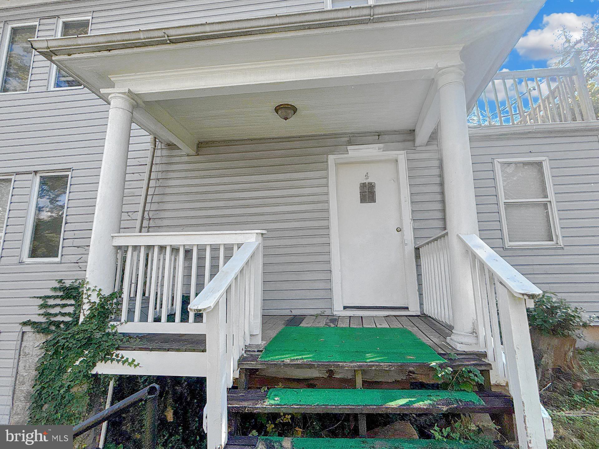 MOUNT RAINIER - Residential