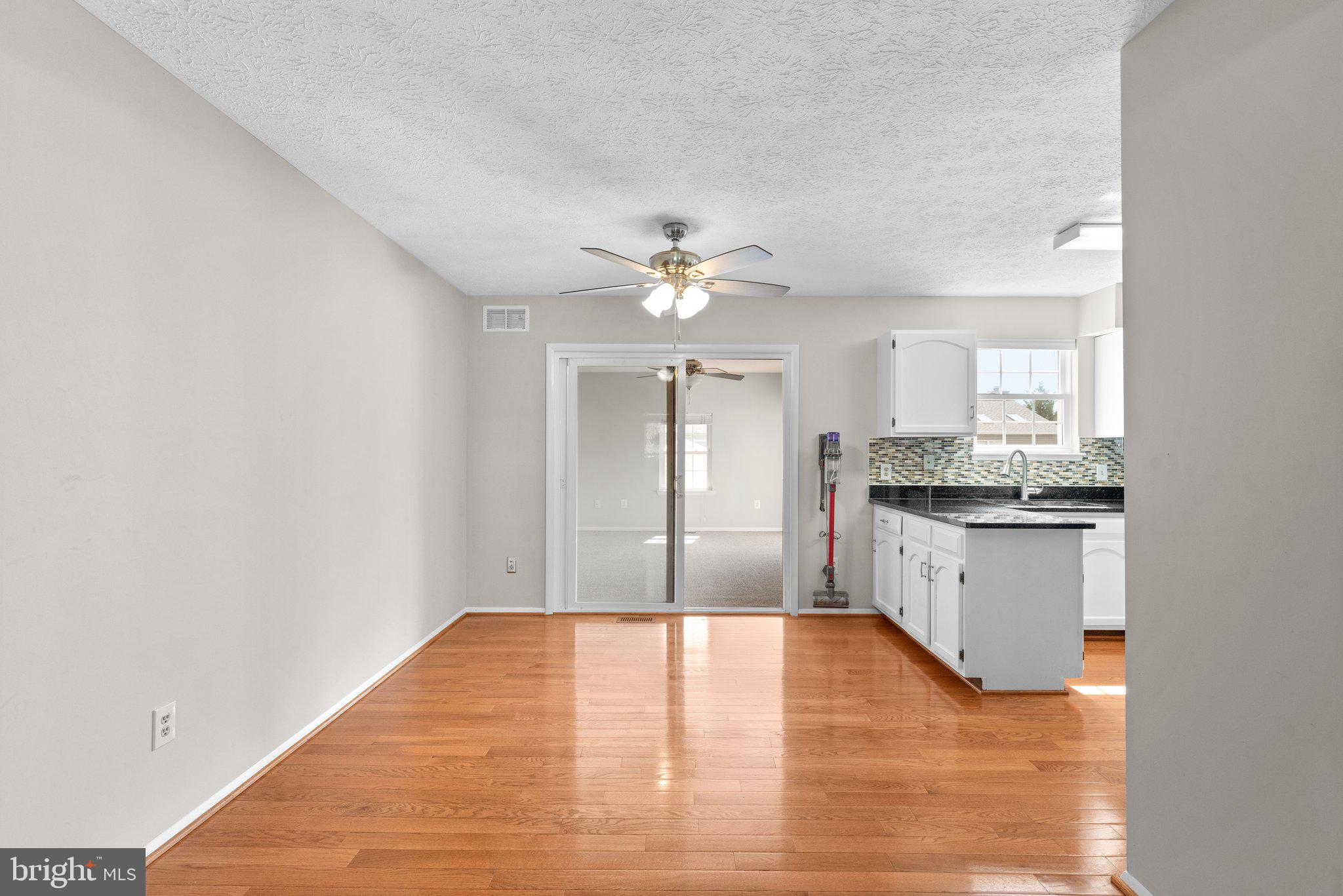 CHESTERFIELD - Residential