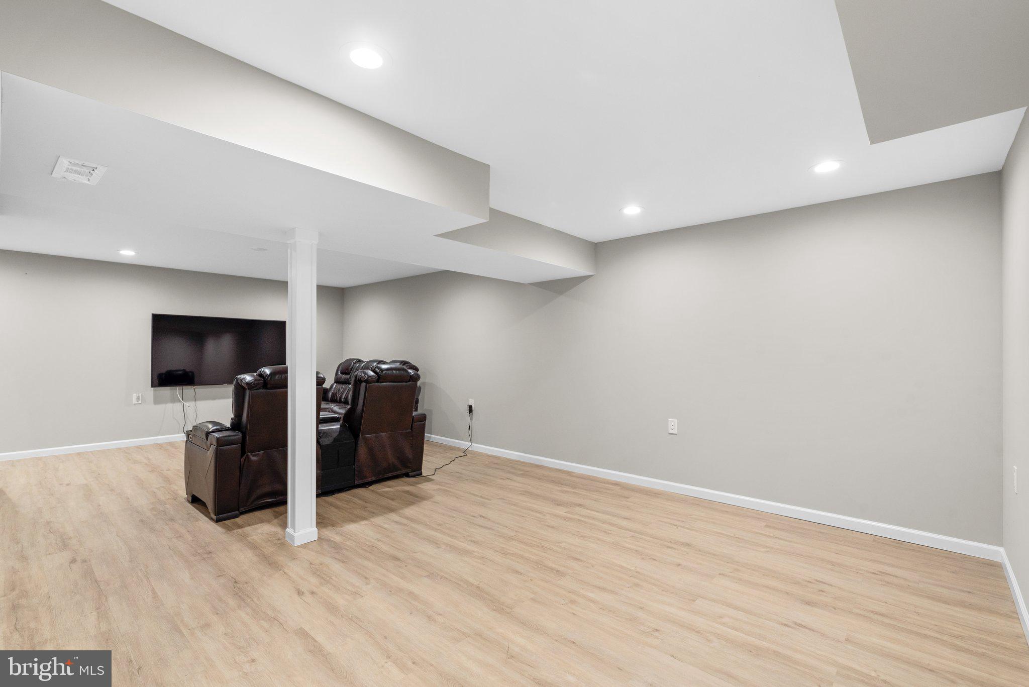 CHESTERFIELD - Residential