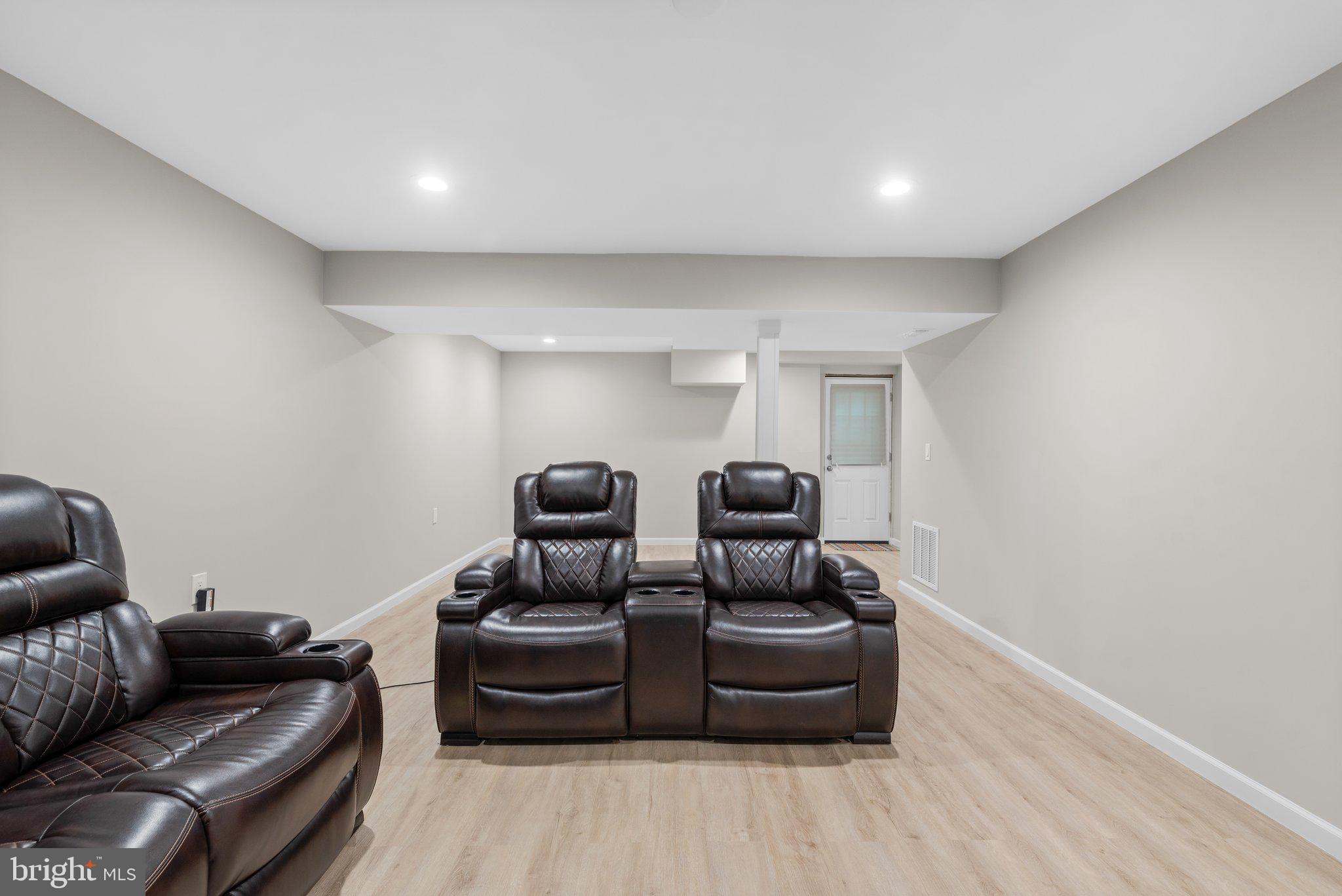 CHESTERFIELD - Residential