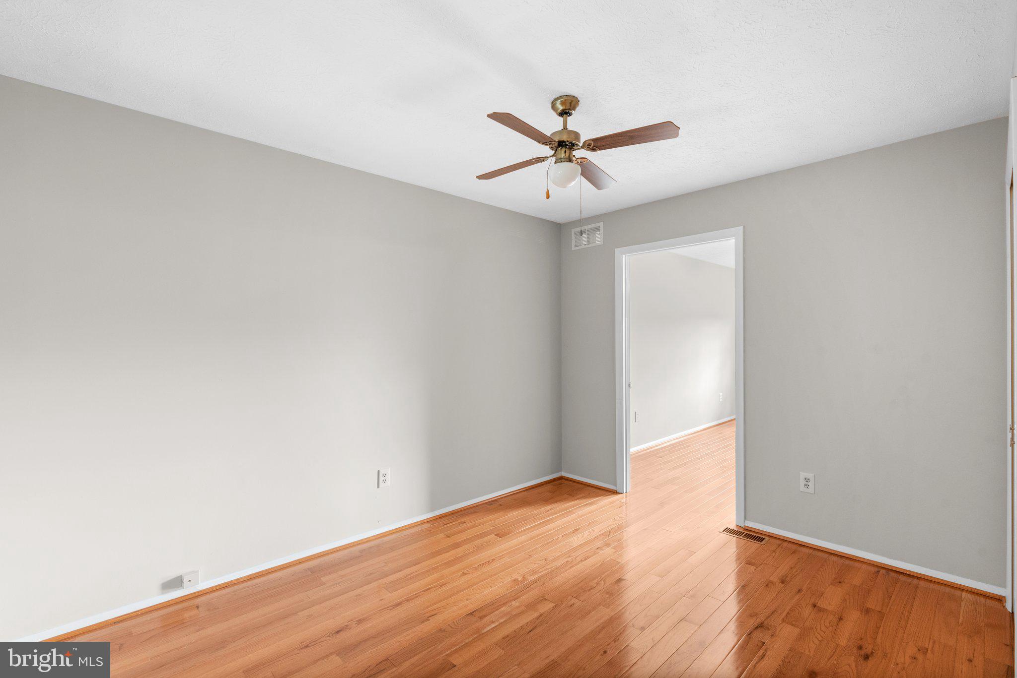 CHESTERFIELD - Residential