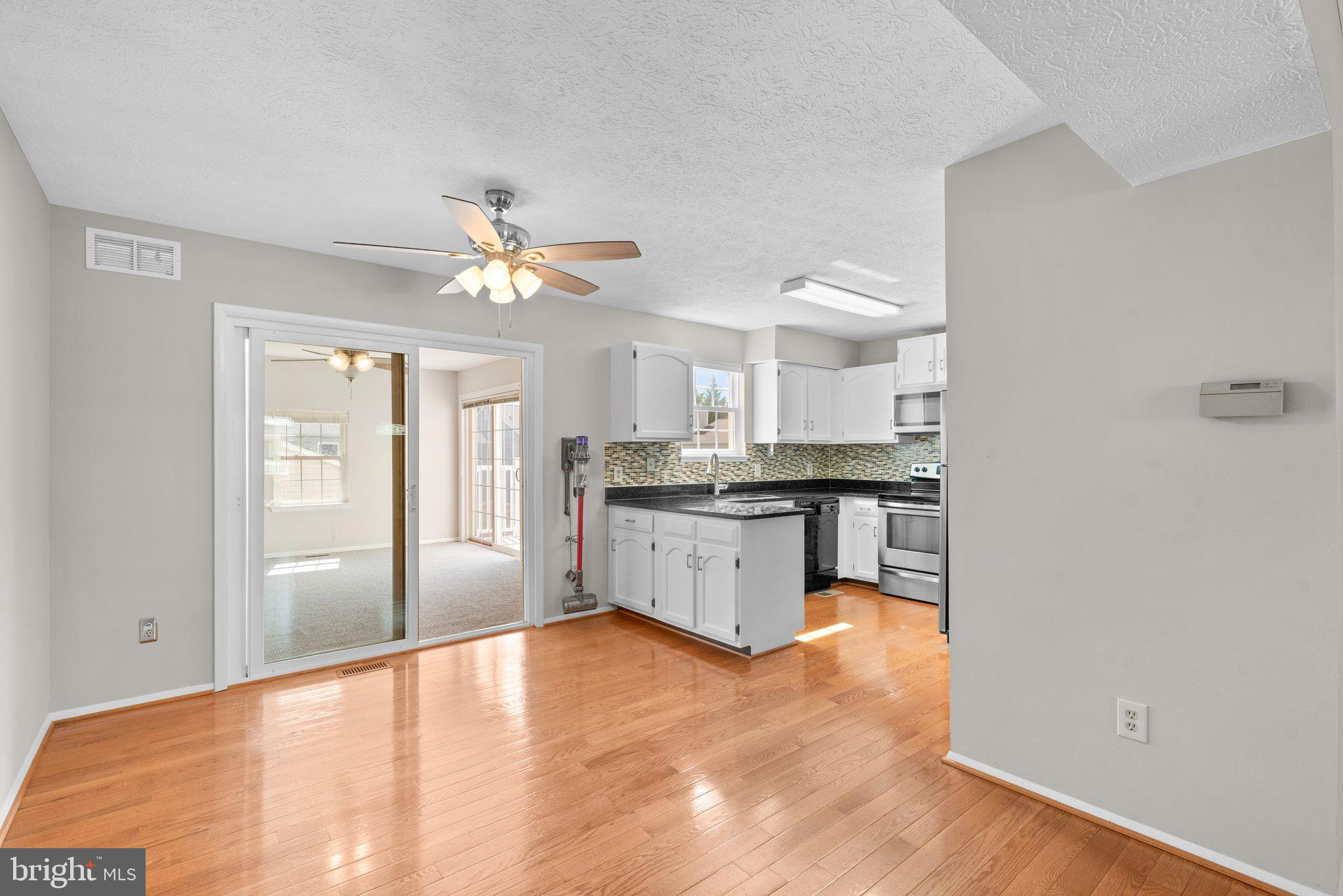 CHESTERFIELD - Residential