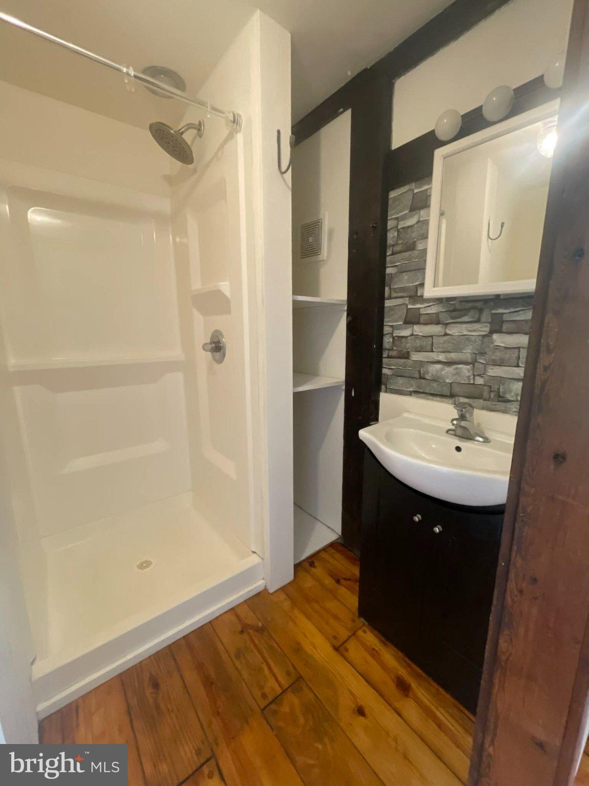 LONDONDERRY TWP - Residential