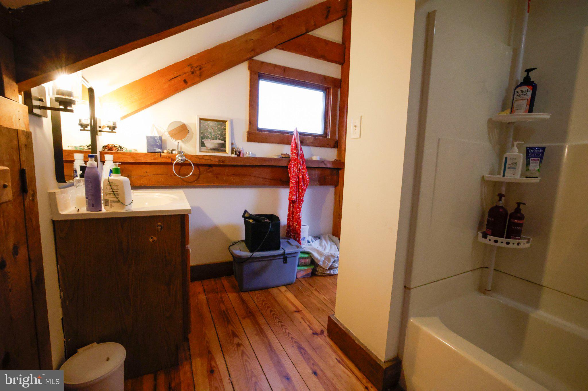 LONDONDERRY TWP - Residential