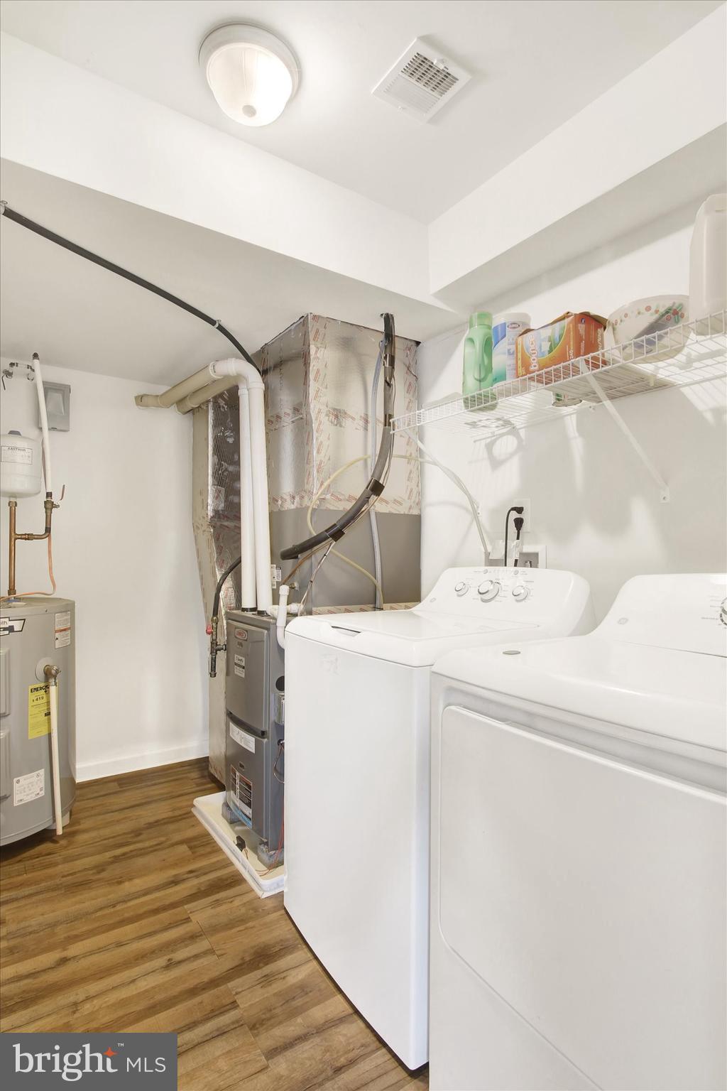 FARM LANE ESTATES - Residential