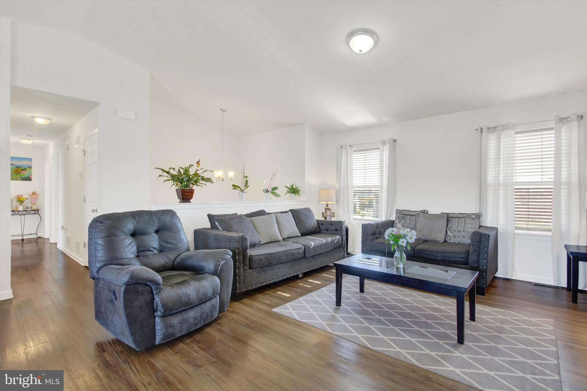 FARM LANE ESTATES - Residential