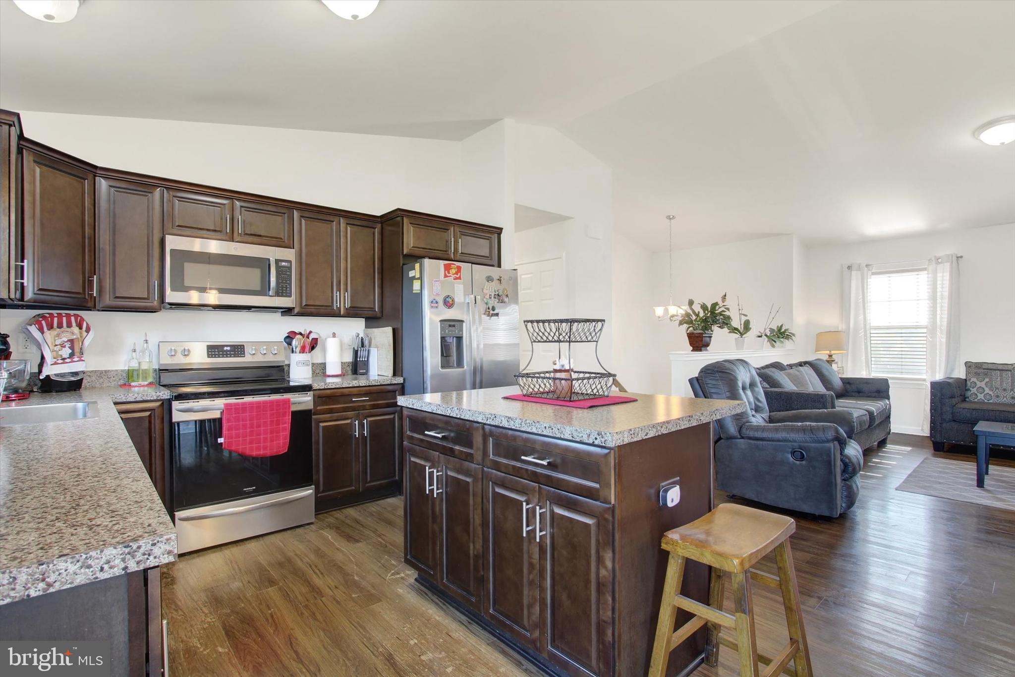 FARM LANE ESTATES - Residential