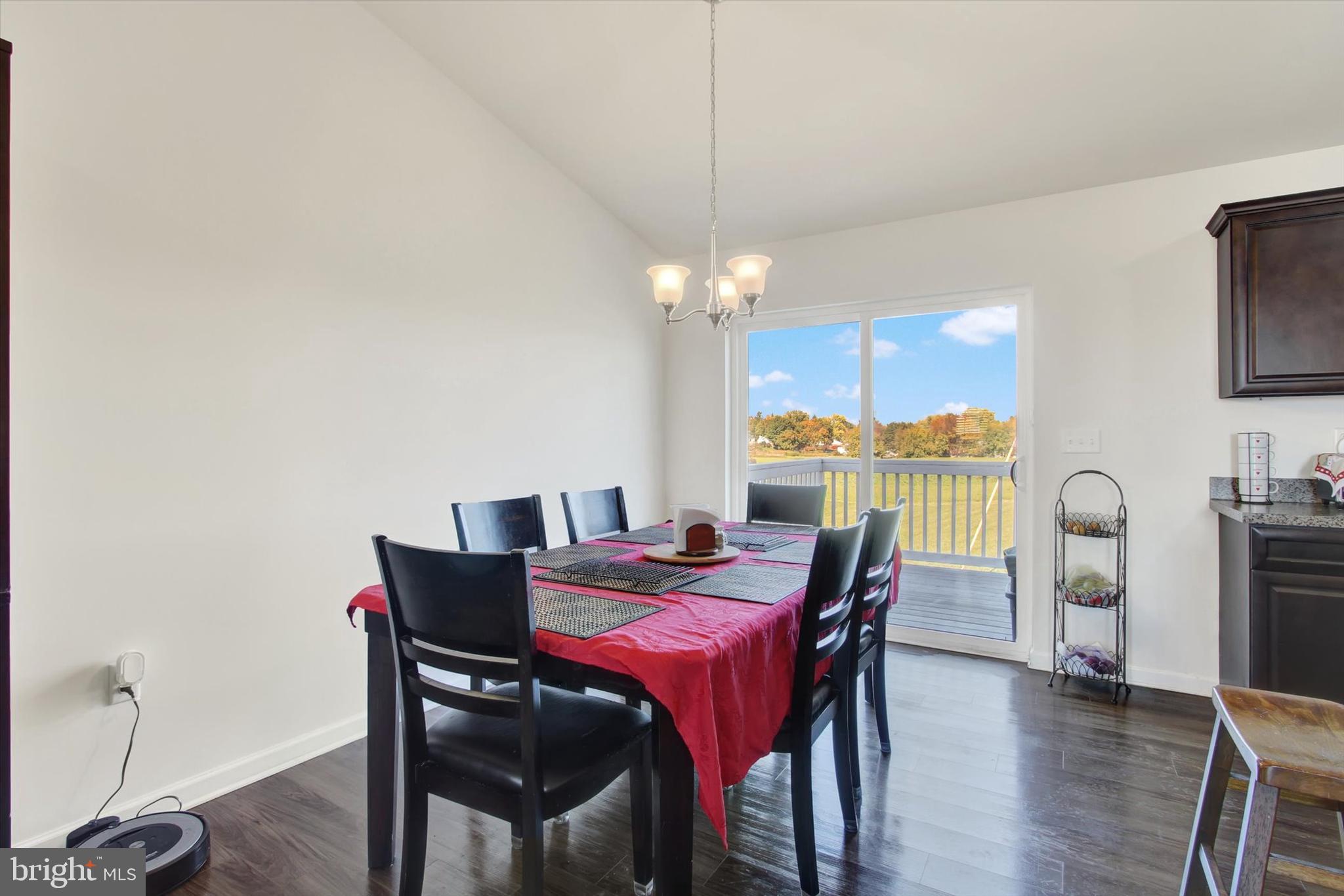 FARM LANE ESTATES - Residential