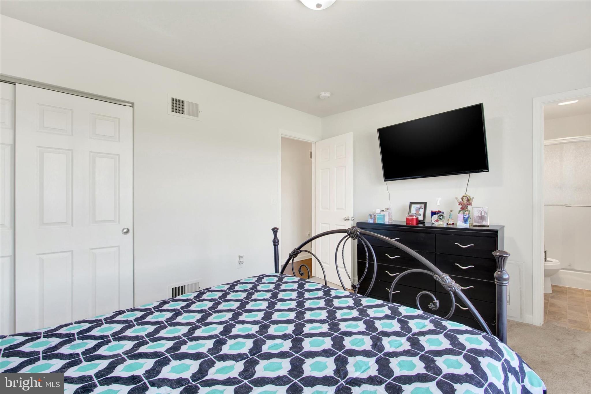 FARM LANE ESTATES - Residential