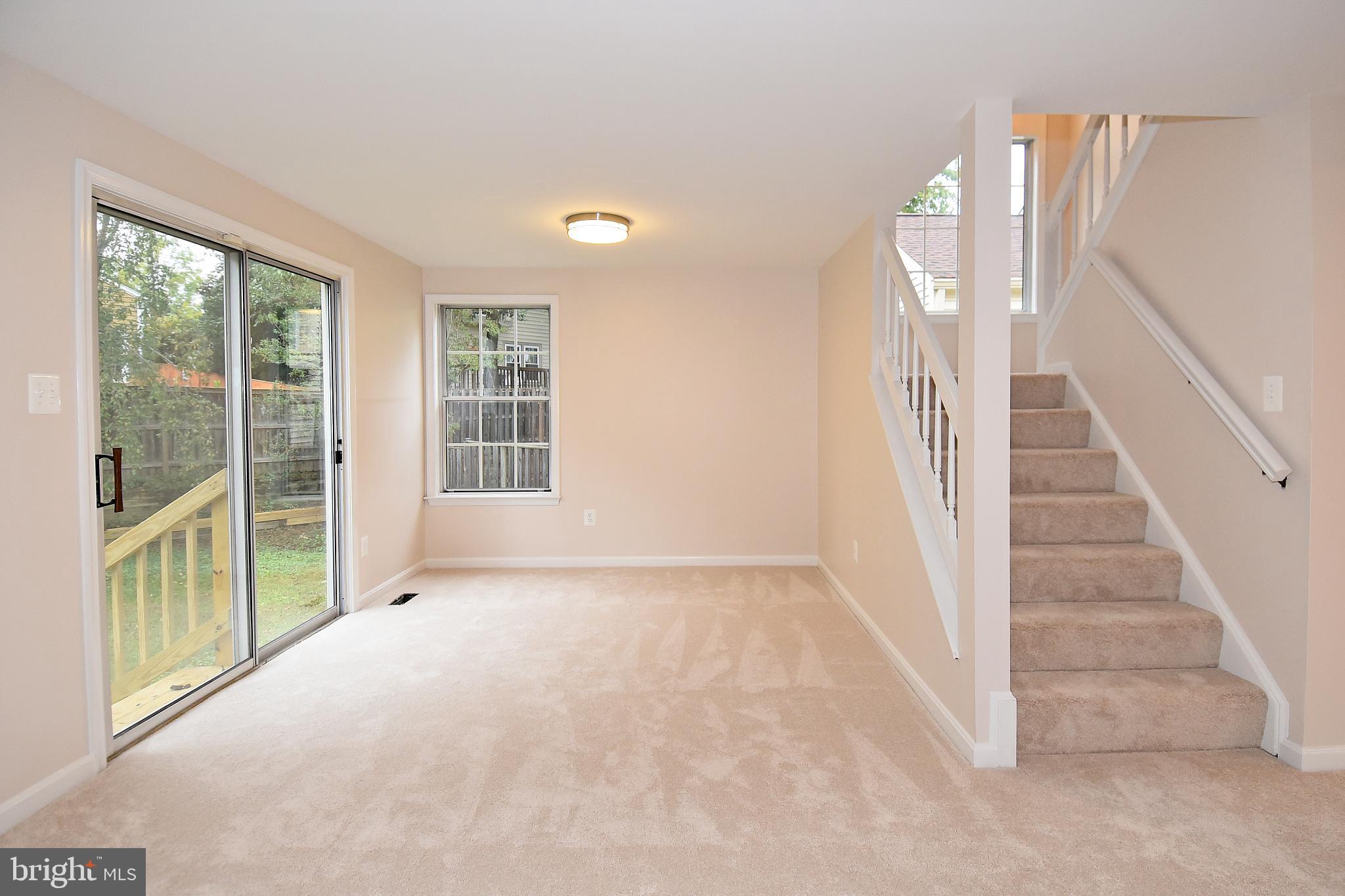 KINGSTOWNE - Residential Lease