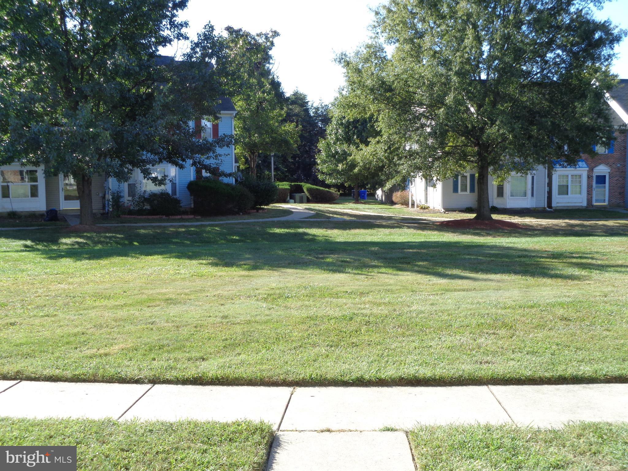 ST CHARLES SUB - HAMPSHIRE - Residential Lease