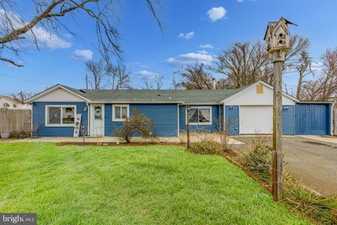 Homes For Sale - 191 Brennan Concourse<br/> Ocean County, BAYVILLE, NJ 08721