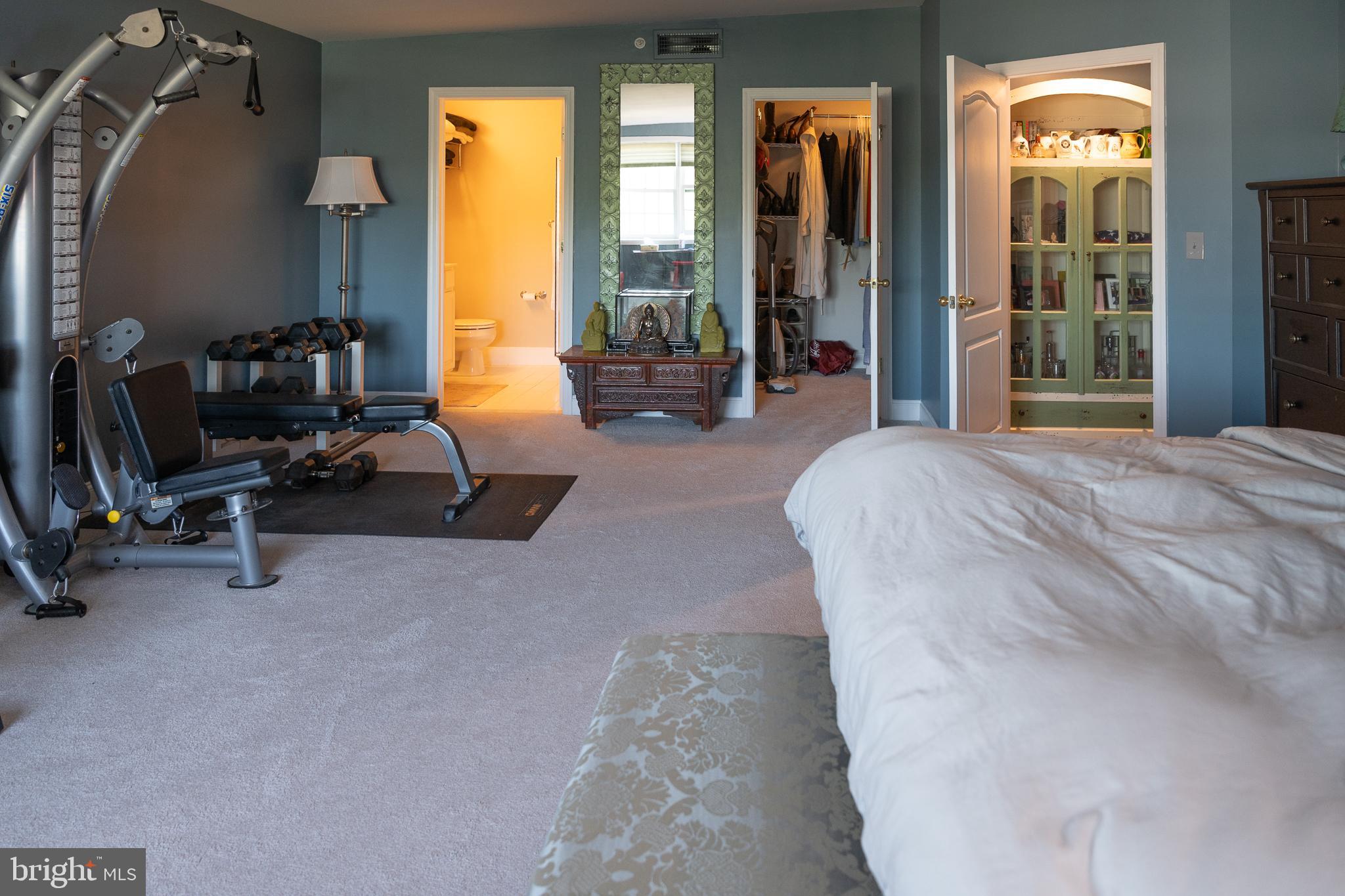 CANALS END - Residential