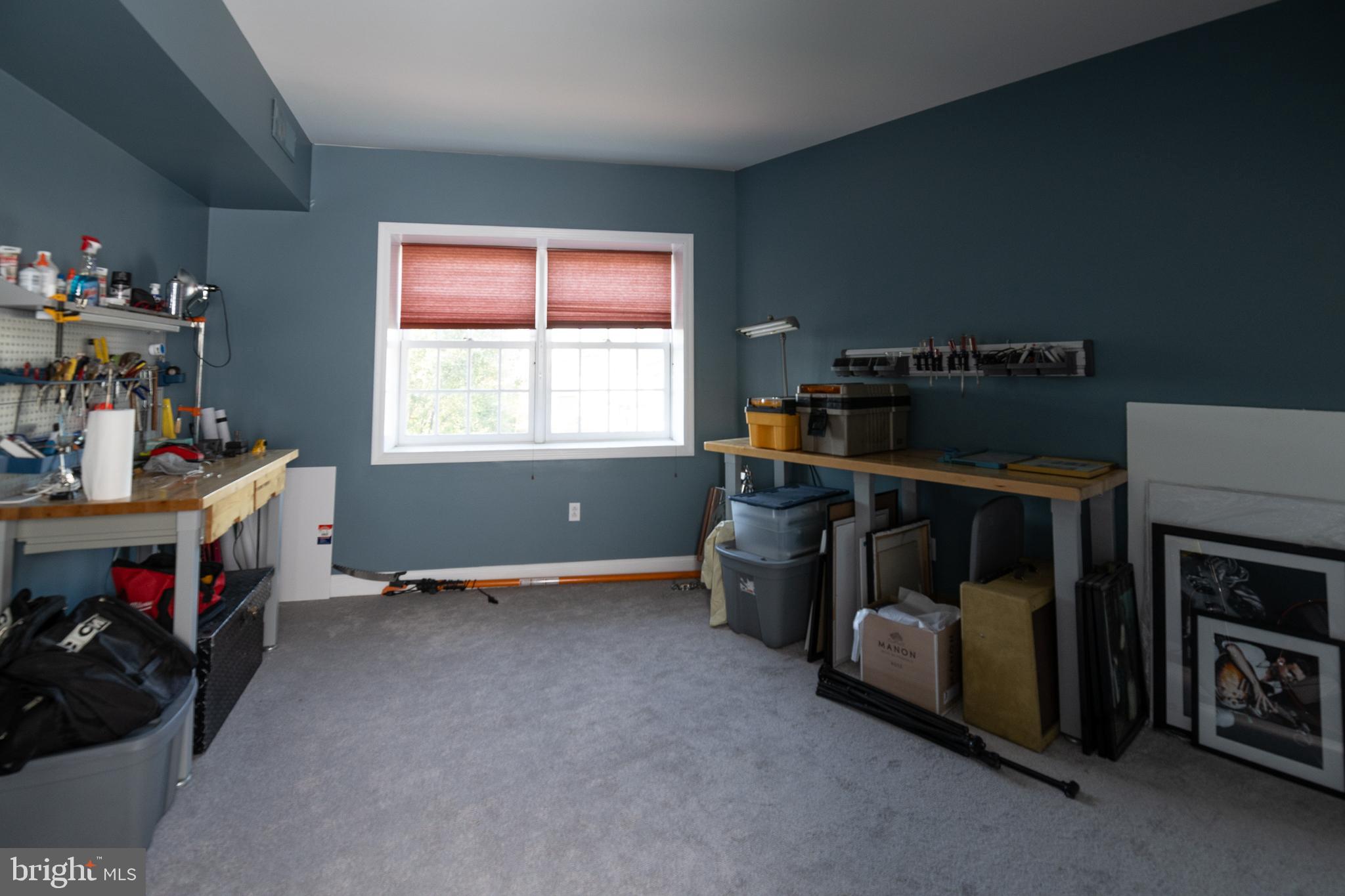 CANALS END - Residential