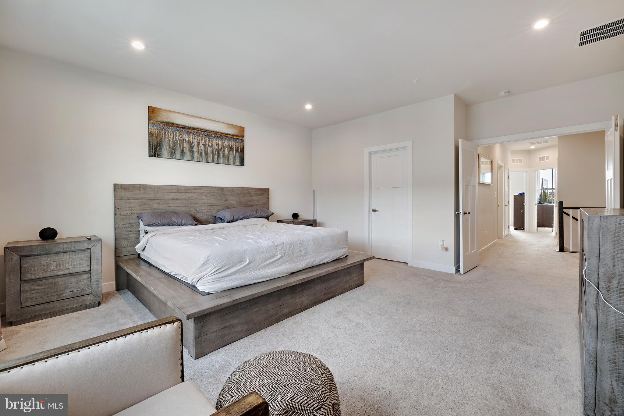 PADDOCK POINTE - Residential Lease