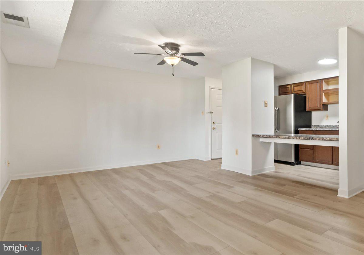 AMBERTOWNE - Residential