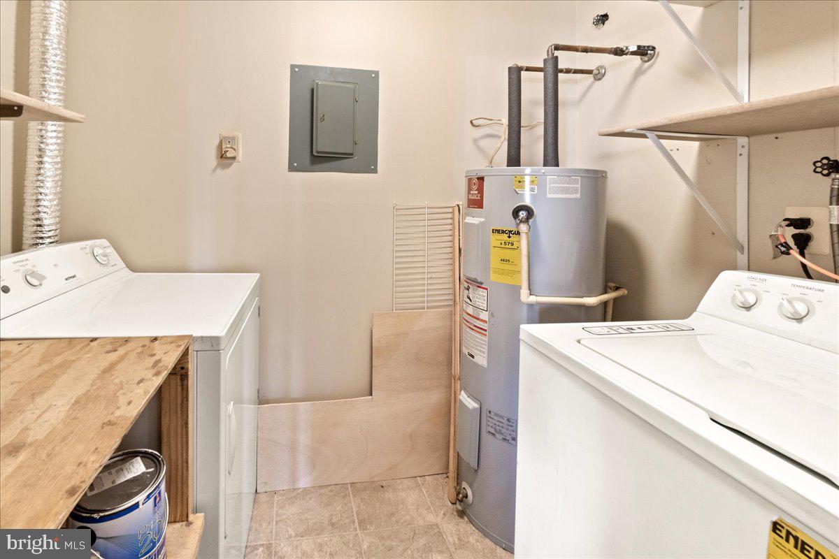 AMBERTOWNE - Residential