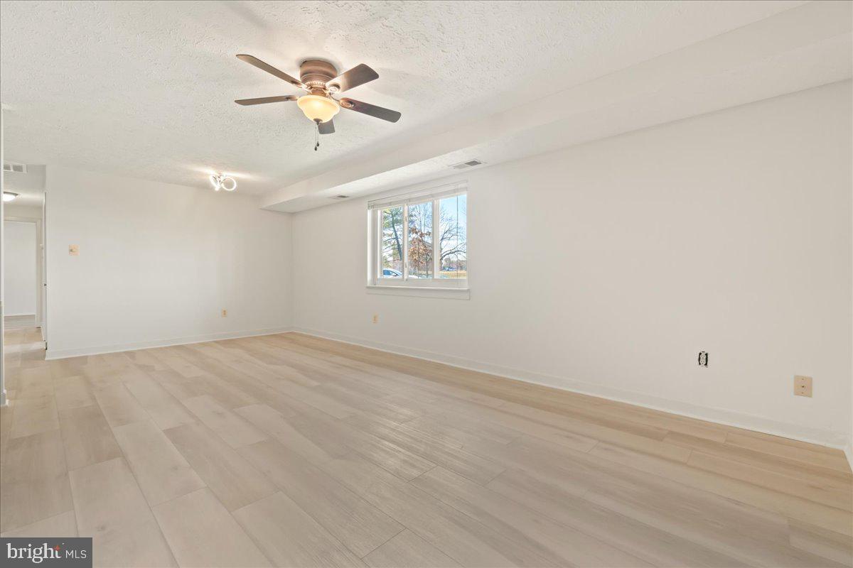 AMBERTOWNE - Residential