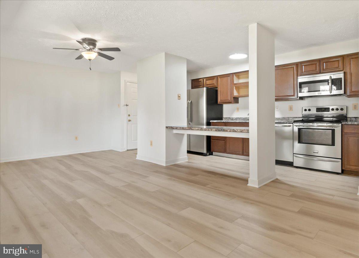 AMBERTOWNE - Residential