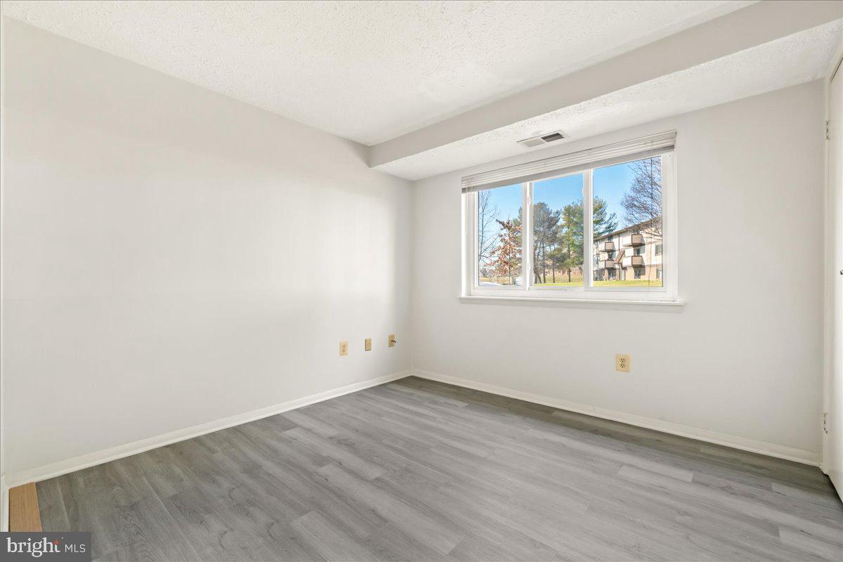 AMBERTOWNE - Residential