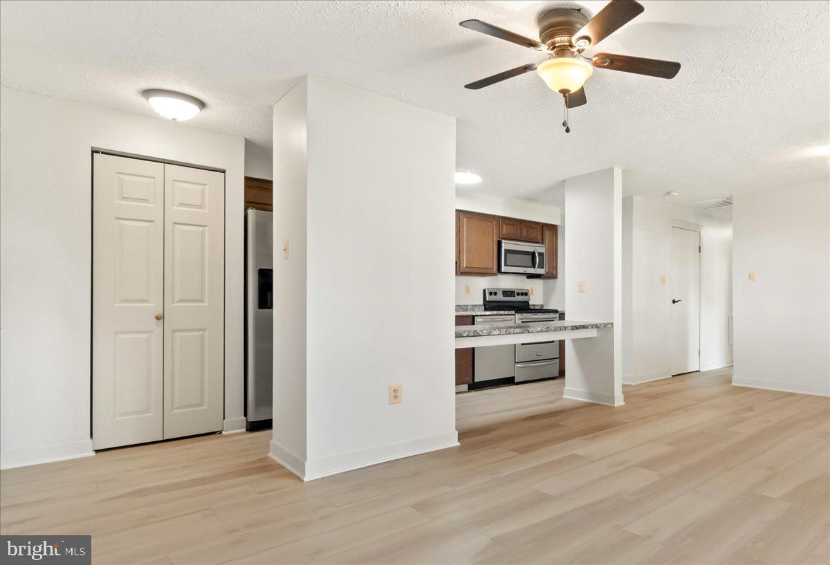 AMBERTOWNE - Residential